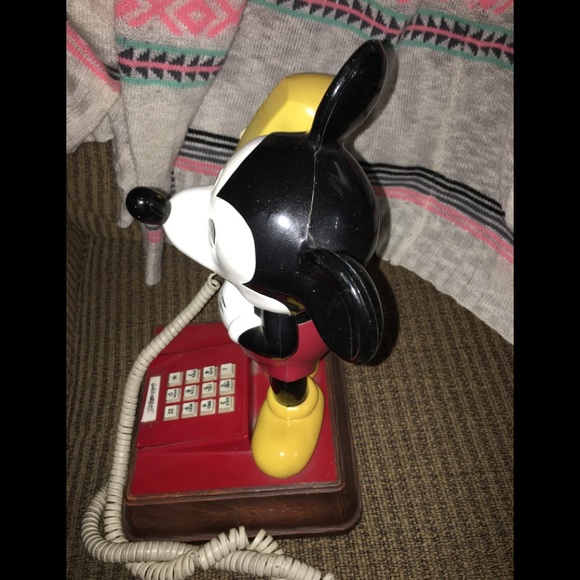 Vintage Mickey Mouse Telephone - Picture 4 of 8